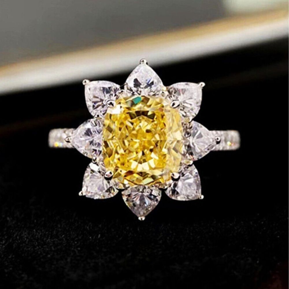 🌻 Sterling Silver Sparkling Canary  Yellow Cz  Diamond Sunflower Ring